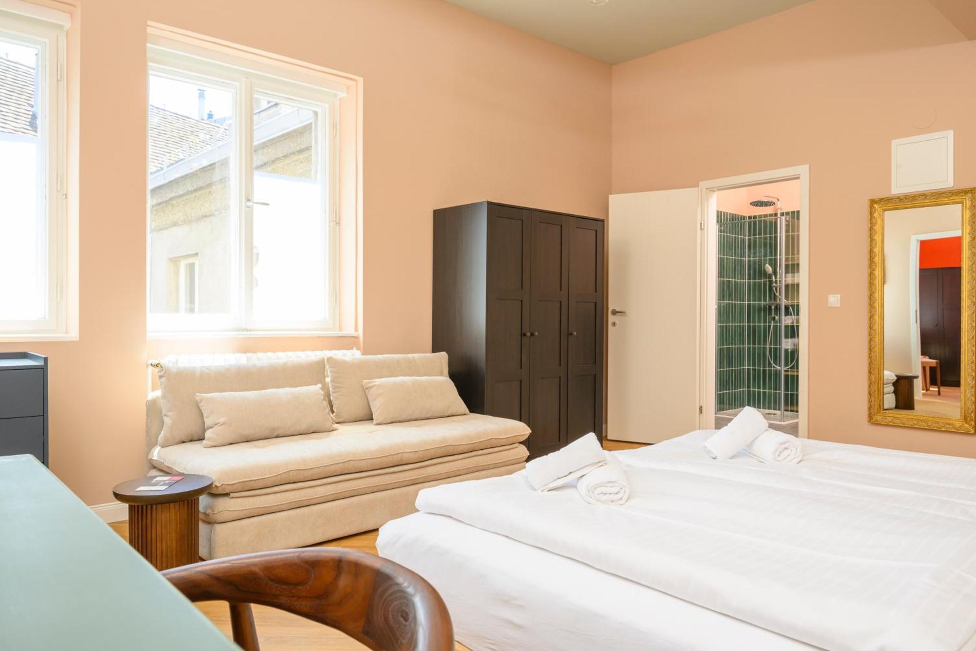 Palais Palffy Suits Wina Bagian luar foto